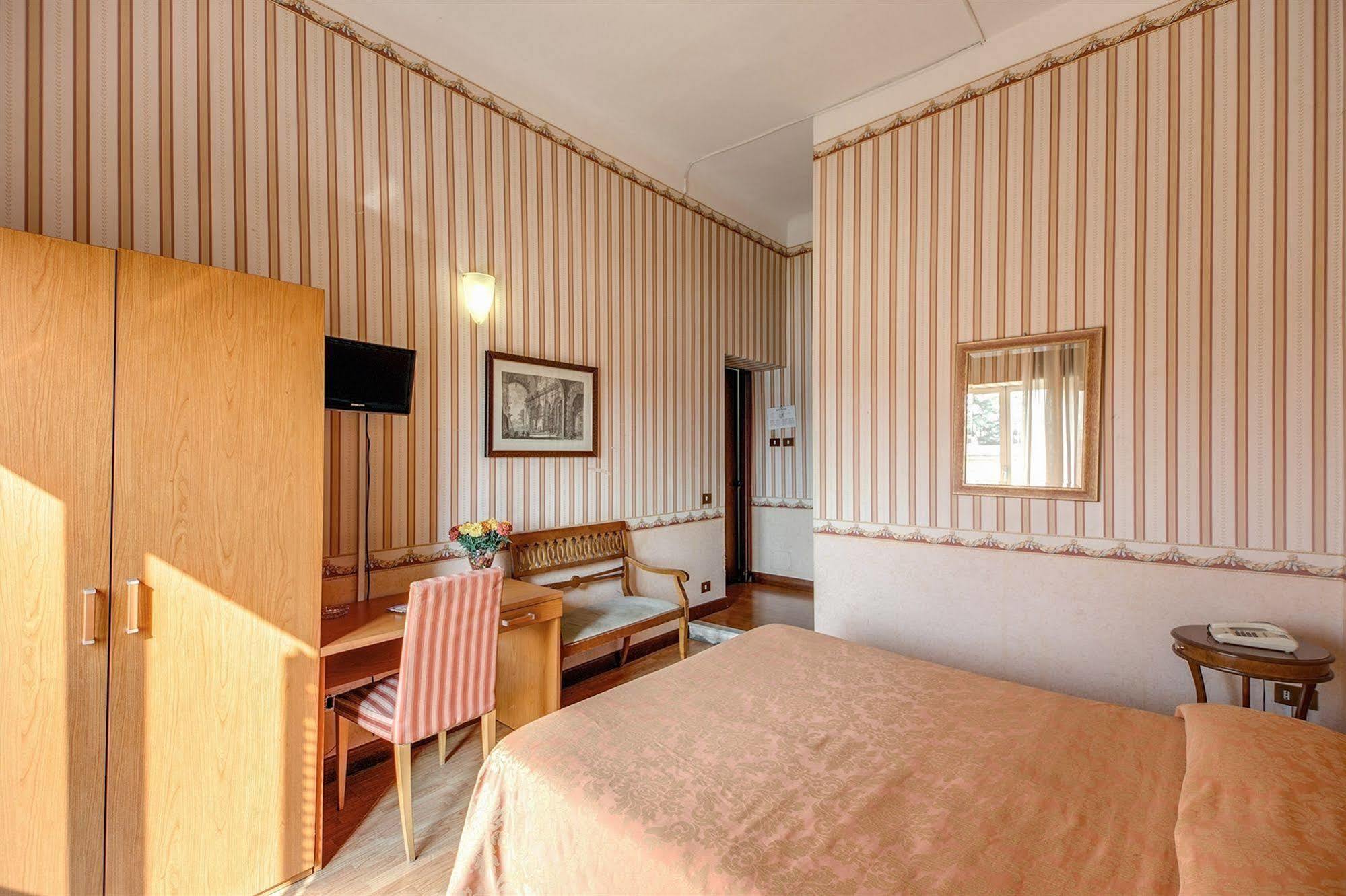 Hotel Aquarium Rome Luaran gambar